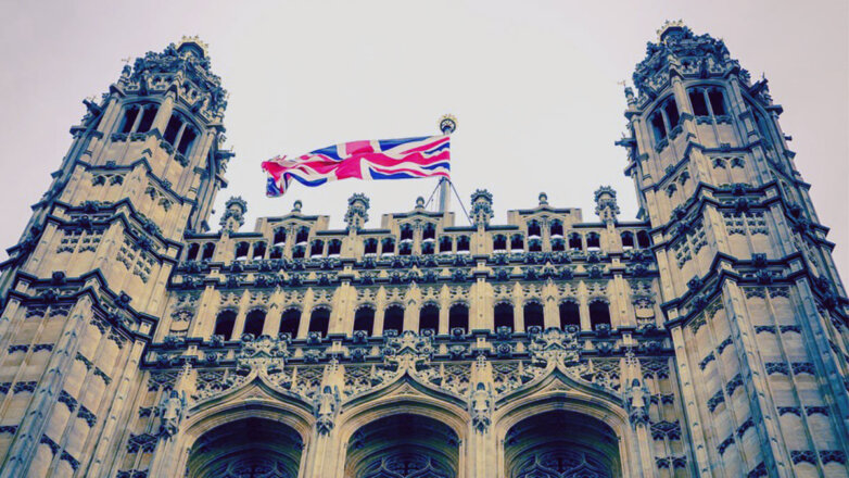 В британском парламенте призвали усилить флот из-за событий на Украине