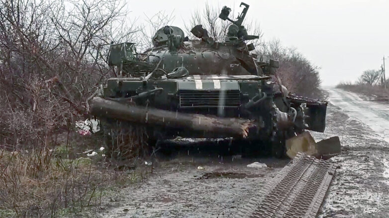 Подбитый танк Вооруженных сил Украины