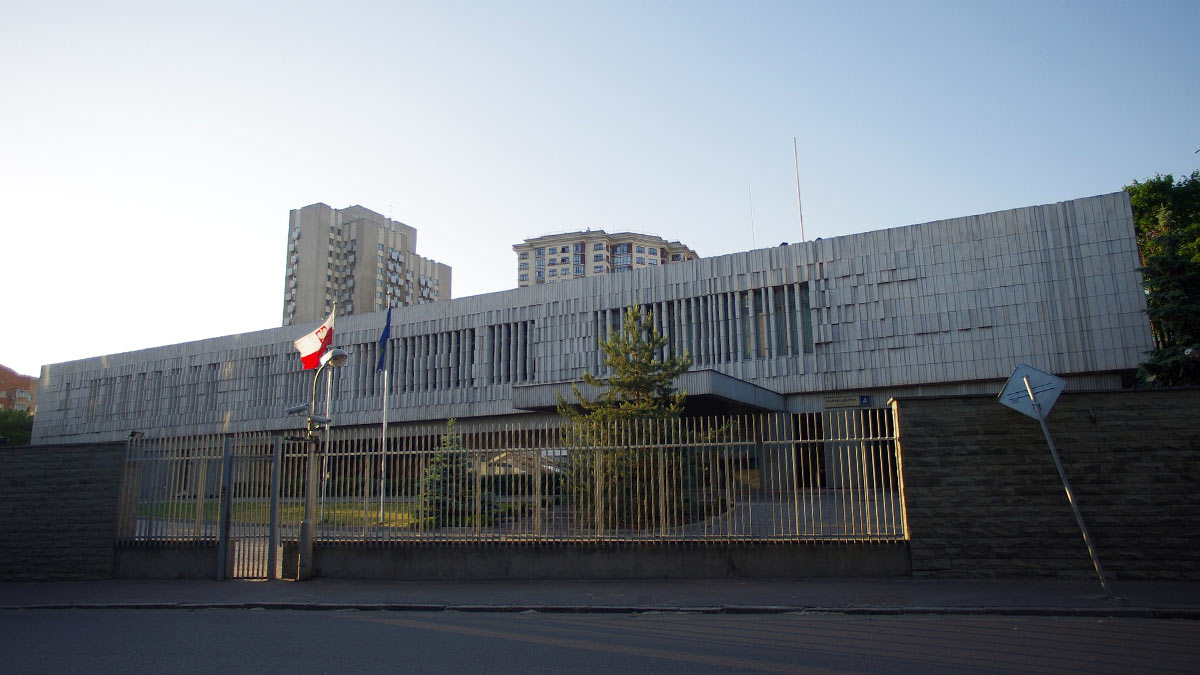 Счета посольства Польши в Москве заблокировали в качестве ответных мер