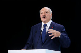 Лукашенко пригрозил серьезным ответом в случае нападения на Россию и Белоруссию