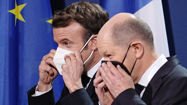 Президент Франции Эмманюэль Макрон и канцлер ФРГ Олаф Шольц