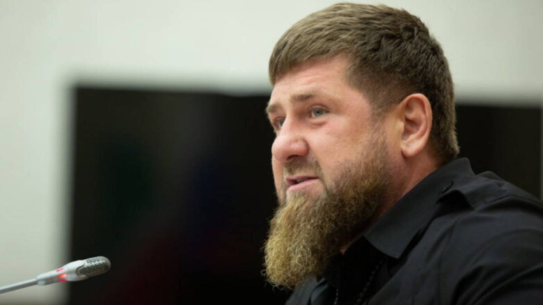 Кадыров заявил, что число чеченцев, желающих отправиться на Украину, только растет