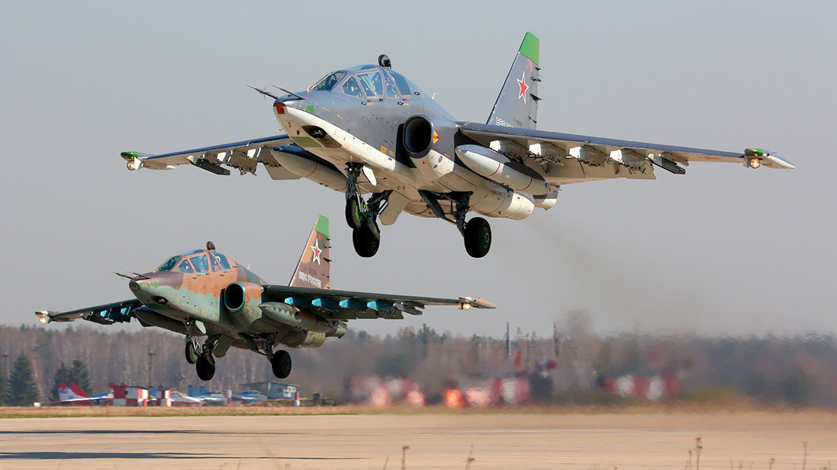 Российские штурмовики Су-25