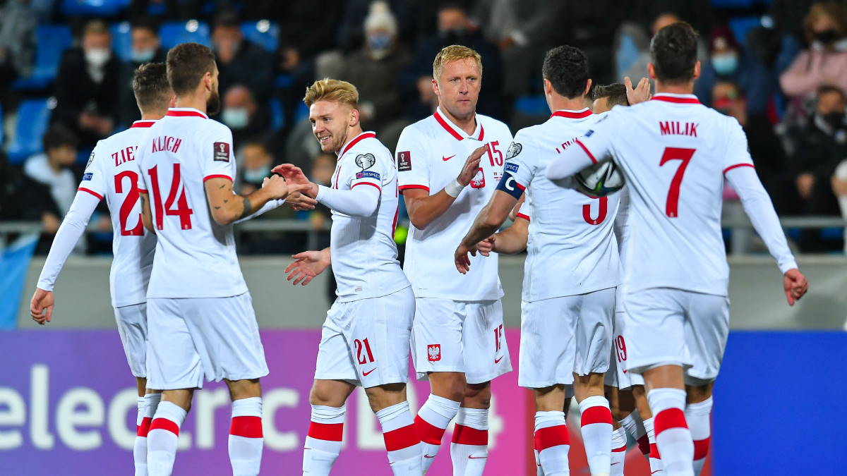 ФИФА присудила Польше победу над Россией в стыковых матчах на чемпионат мира