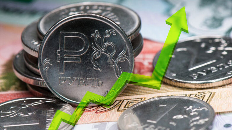 Курс доллара упал ниже 96 рублей впервые с 1 сентября