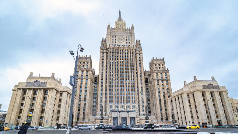 Россия высылает сотрудника посольства Румынии