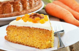 30 минут на кухне: простой рецепт морковного пирога