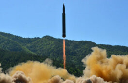 КНДР запустила не менее 10 ракет различного типа
