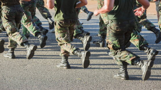 В Нагорном Карабахе введено военное положение