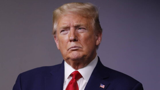 Суд в США обязал Трампа ежедневно выплачивать по $10 тысяч