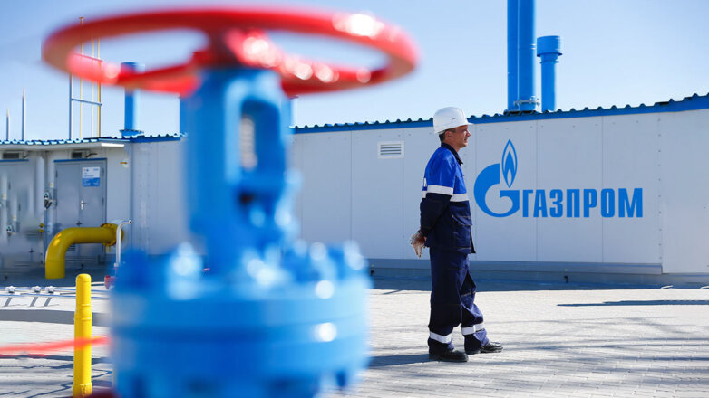 "Газпром" с начала года снизил экспорт газа в дальнее зарубежье на 41,4%