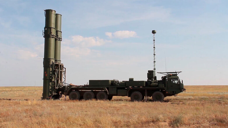 Борисов заявил, что система С-500 начинает поступать на вооружение в России
