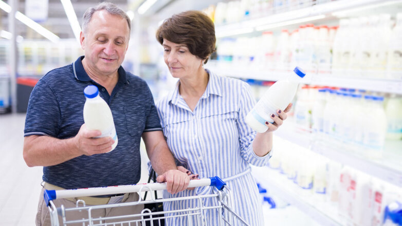 Мифы о еде: как выбрать молоко и зачем его пить