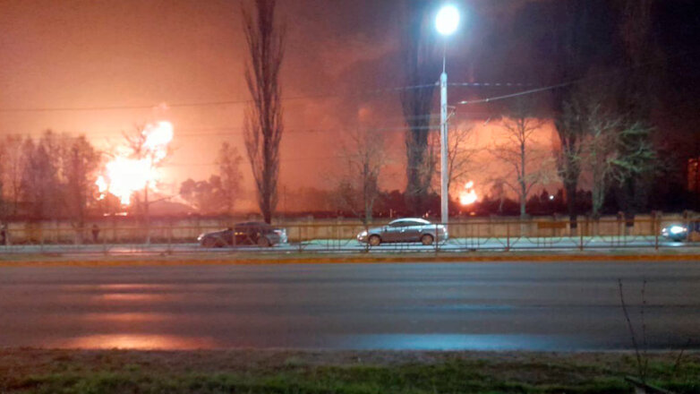 Еще одно нефтехранилище загорелось в Брянске