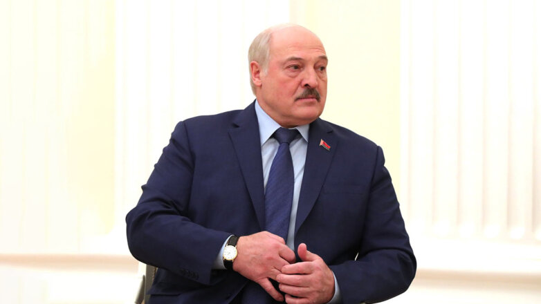 Лукашенко заявил, что его "начали напрягать" бойцы ЧВК "Вагнер"