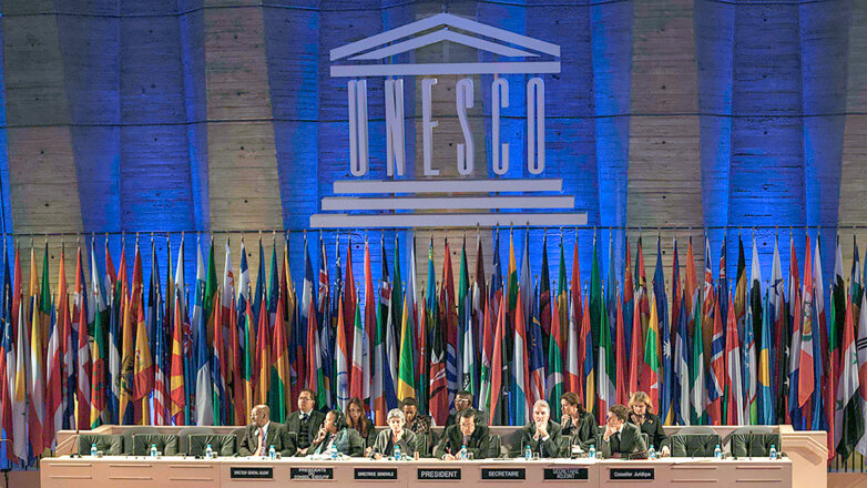 Почти 50 членов ЮНЕСКО устроили демарш против делегации РФ