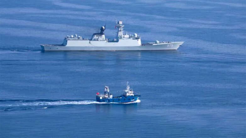 Китай проведет военные учения у берегов Тайваня в ответ на "провокации" США