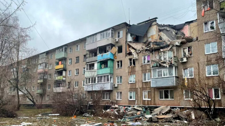 Бытовой газ взорвался в жилом доме в Подмосковье