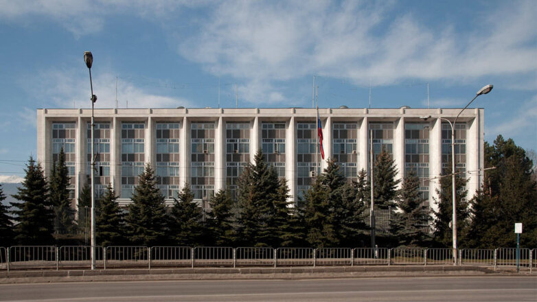 Болгария решила выслать первого секретаря посольства России