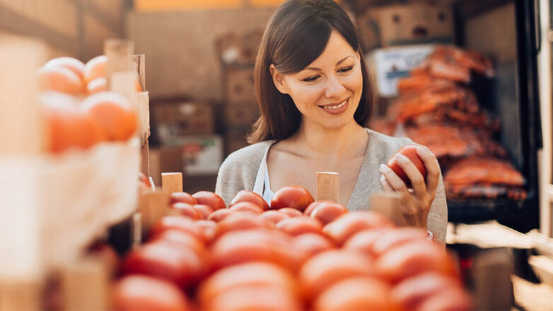 Мифы о еде: как выбрать помидоры и сколько их можно съесть