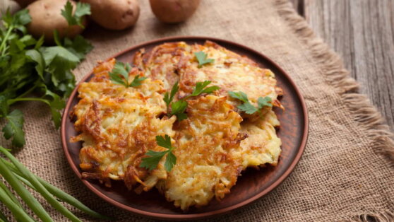 30 минут на кухне: чешские брамбораки на завтрак