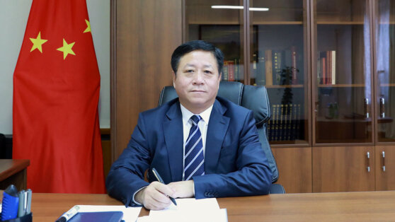 Посол КНР заявил, что Россия и Китай продолжат противостоять гегемонии на мировой арене