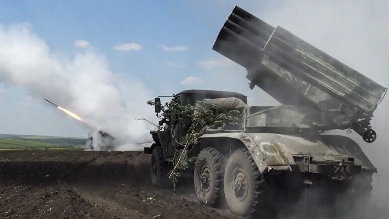 Артиллерия ВС РФ уничтожила пусковую установку ЗРК С-300
