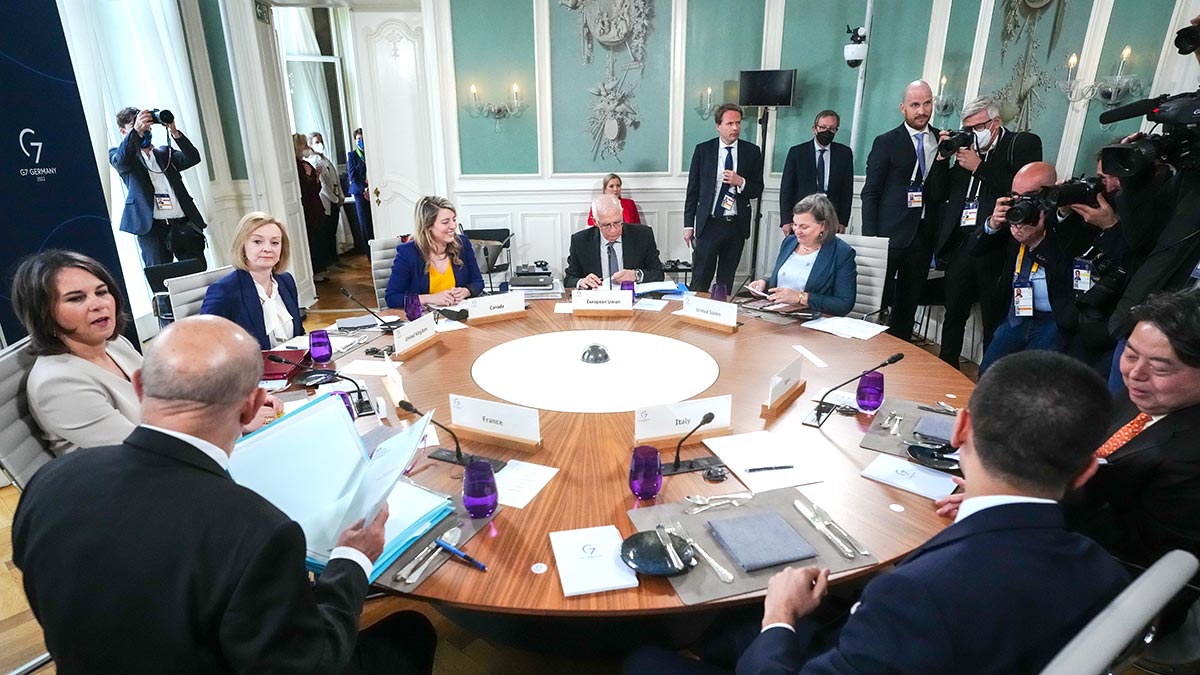В G7 продолжат помогать Балканам снижать зависимость от углеводородного сырья из РФ