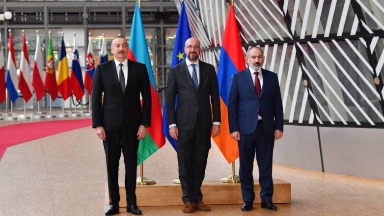 Пашинян и Алиев создали комиссии по делимитации границы между государствами