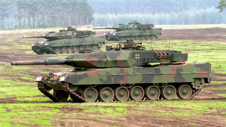 ФРГ подарит Чехии 15 танков Leopard 2 взамен советских боевых машин, переданных Киеву