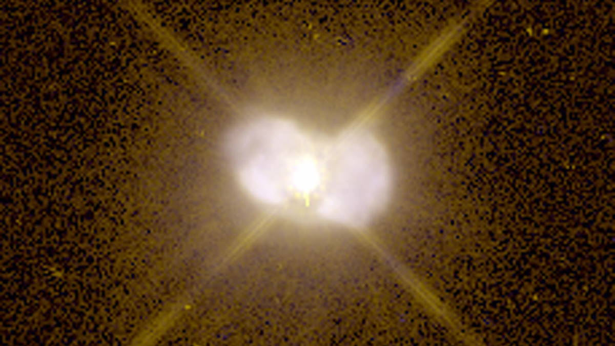 Молодая планетарная туманность IC 4997