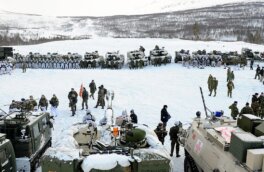 МИД заявил, что Арктика превращается в театр военных действий