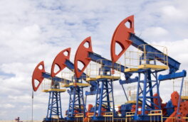 Орешкин рассказал о переориентации поставок российской нефти