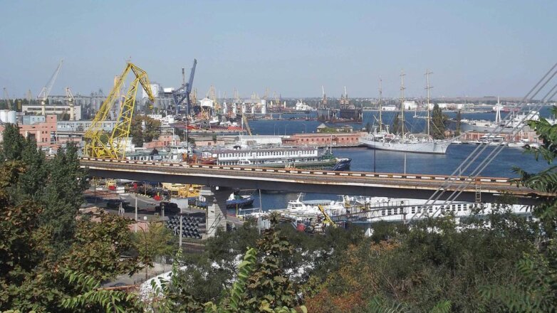 Украина заблокировала десятки турецких судов в порту Одессы