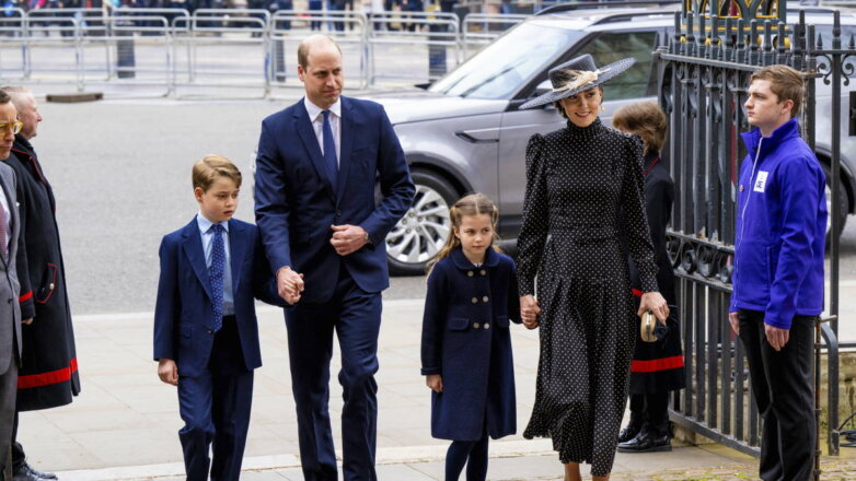 Дети принца Уильяма и Кейт Мидллтон столкнулись с травлей из-за телохранителей