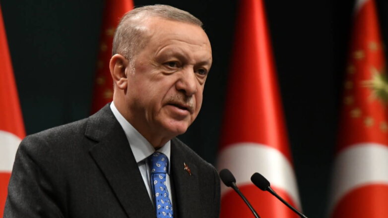 Эрдоган: число погибших при взрыве в Стамбуле возросло до шести