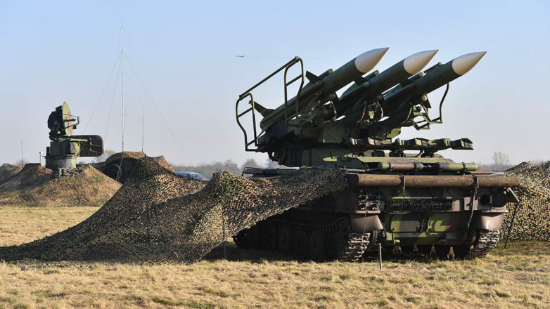 Войска РФ сбили на Украине 3 ракеты "Точка-У" и 9 снарядов системы "Смерч"