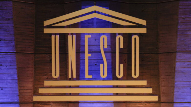 UNESCO логотип
