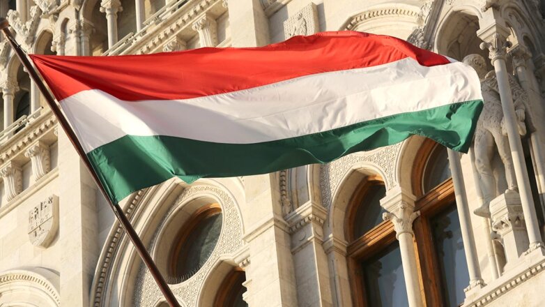 Венгрия предостерегла ЕС от новых санкций против России