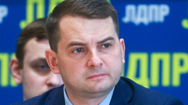 Замруководителя фракции ЛДПР в Госдуме опроверг информацию о съезде партии 25 мая