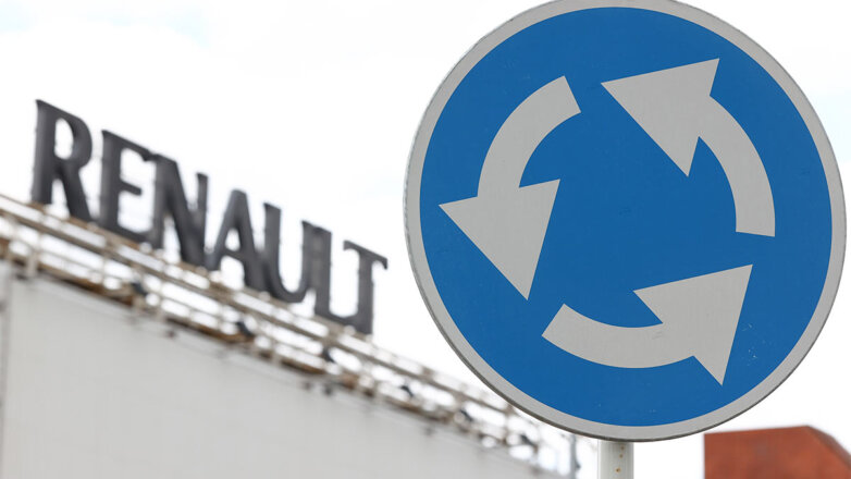 Мантуров назвал основные условия сделки с Renault по "АвтоВАЗу"