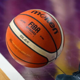 ФИБА продлила отстранение российских и белорусских баскетбольных команд до конца 2024 года