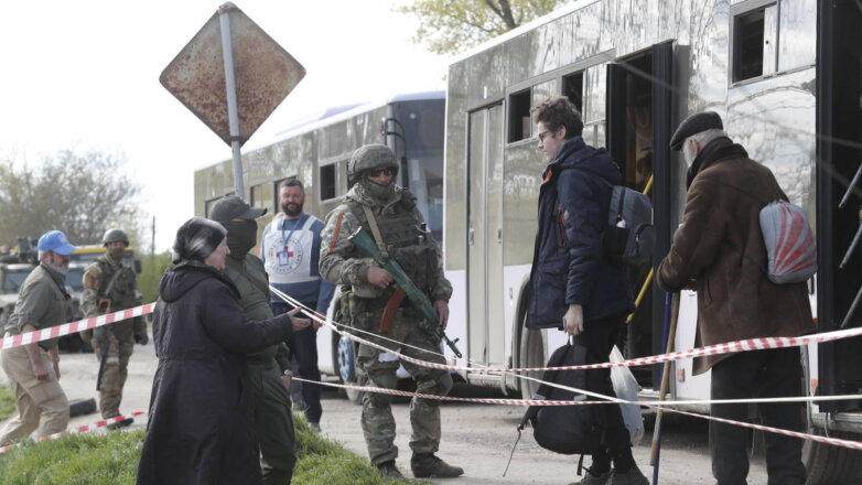 Россия эвакуировала почти 2,5 миллиона человек из Донбасса и с Украины