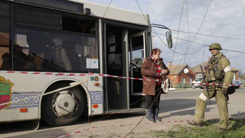 Еще 50 мирных жителей эвакуированы с "Азовстали"