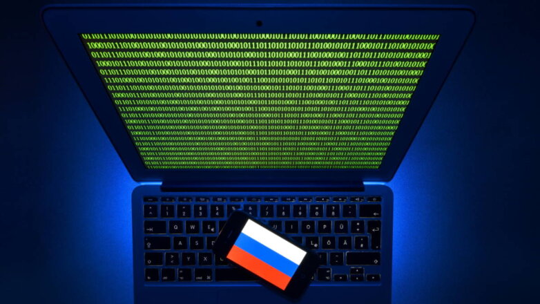 Спецслужбы США и Великобритании подозревают Россию в кибератаках на Украину