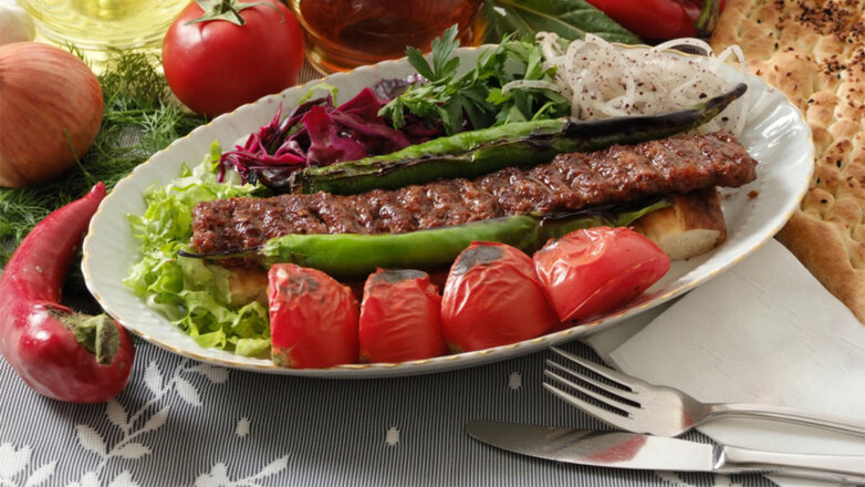 Адана-кебаб по-турецки: пошаговый рецепт популярного фастфуда