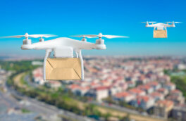 Amazon начнет доставлять грузы с помощью дронов в 2022 году