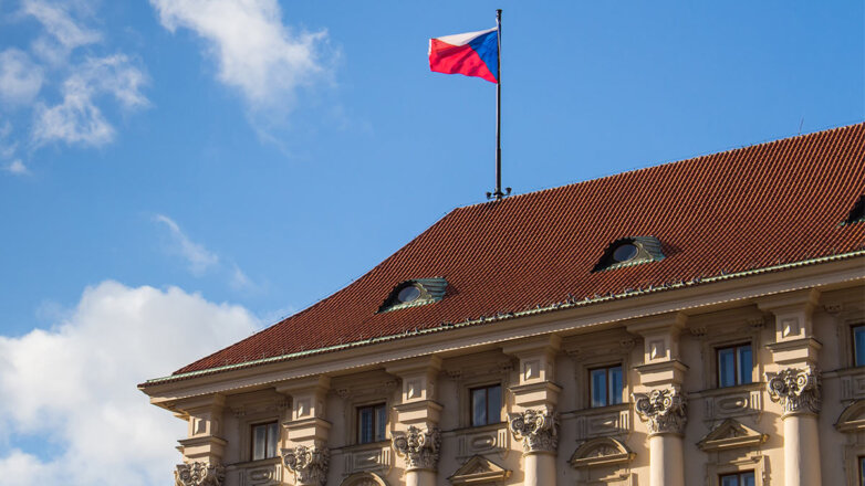 Чехия потребовала от России вернуть $2,4 миллиона