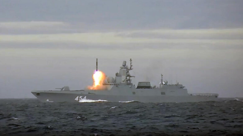 Гиперзвуковые ракеты "Циркон" надводного базирования примут на вооружение до конца года