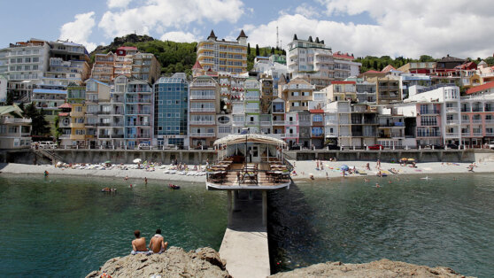 Место под солнцем: кто и зачем переезжает на российский юг